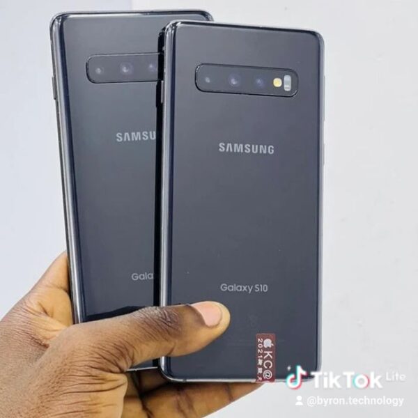 Samsung Galaxy S10 – AMOLED - Image 2