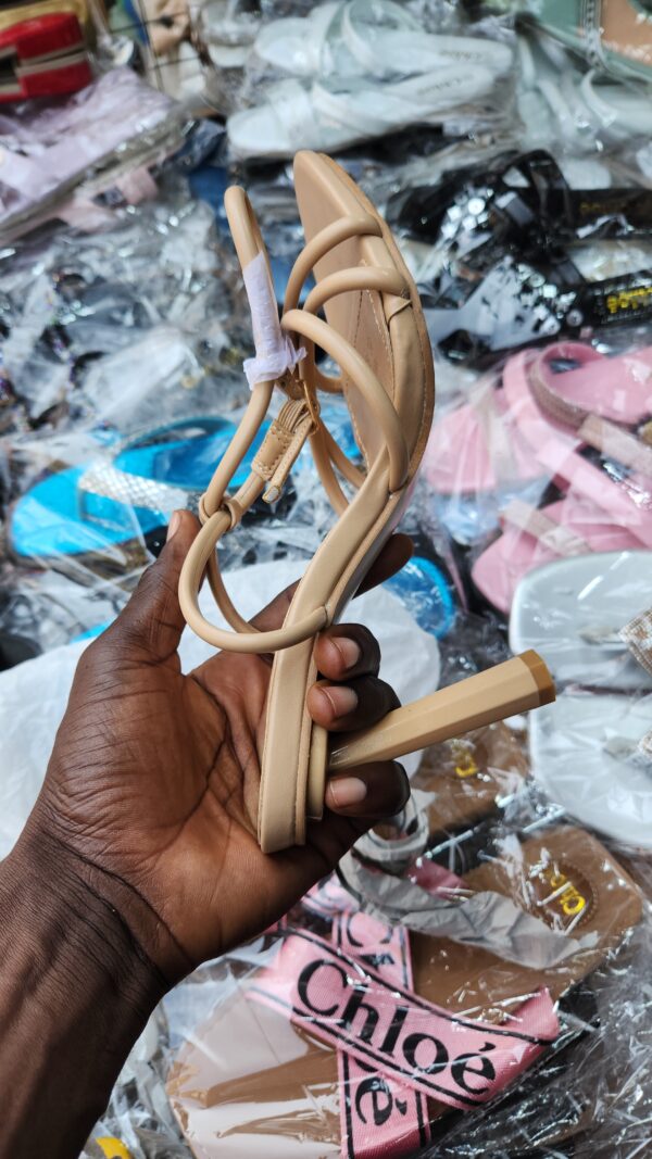Elegant Hill Heels Size 37 - Image 2