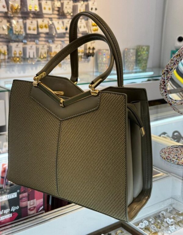 Ivory Luxe Textured Handbag - Image 3