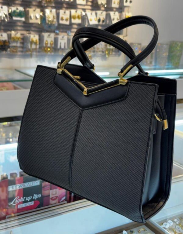 Ivory Luxe Textured Handbag - Image 4