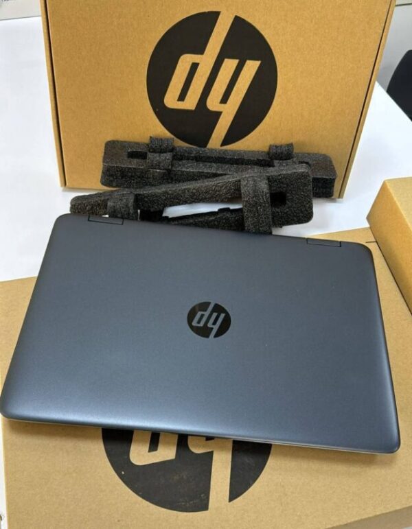 HP G2 Laptop 8gb,756gb