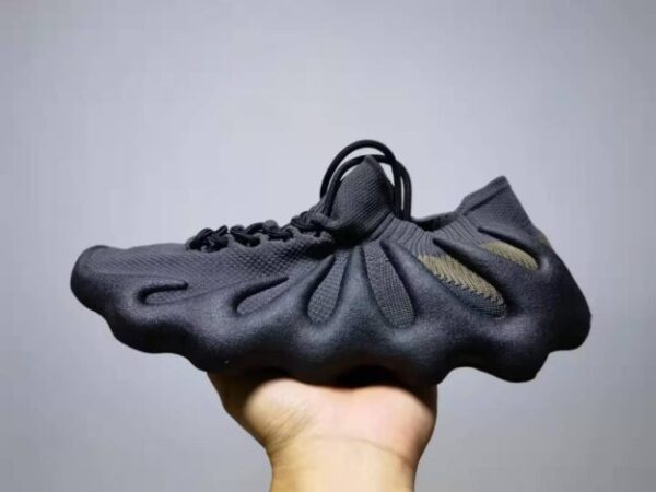ShadowRidge Alien Sneakers